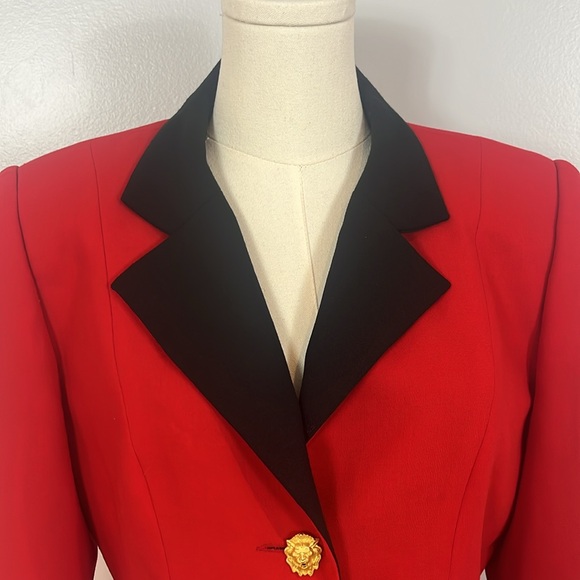 Wayne Clark Vintage Red and Black Wool Blazer - Picture 9 of 16